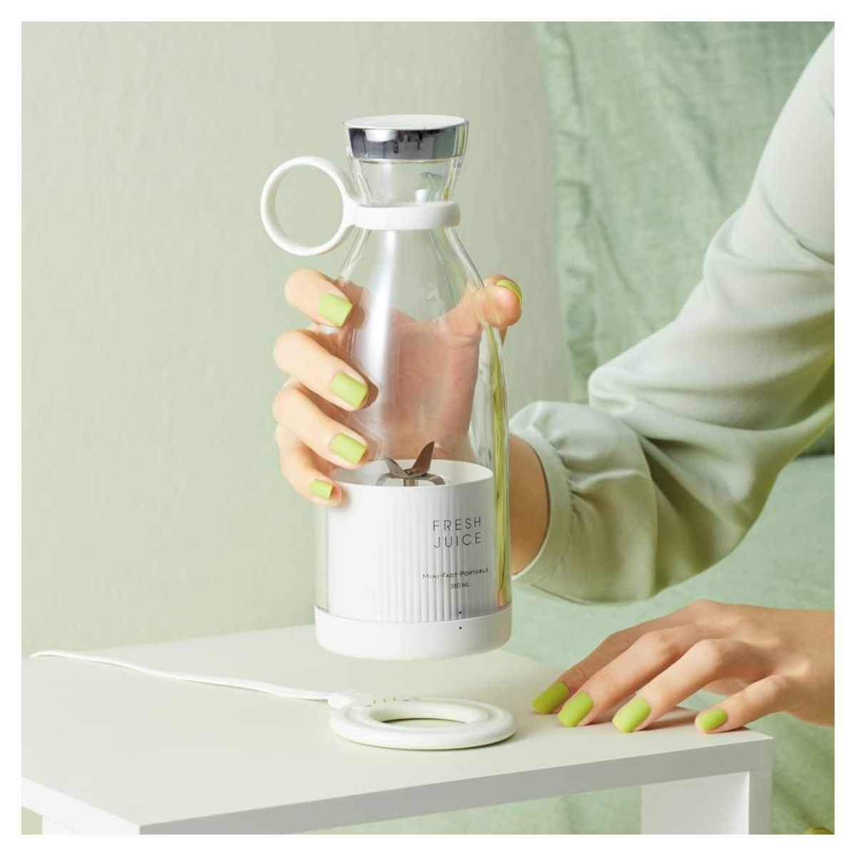 BOTELLA BATIDORA PORTATIL RECARGABLE
